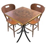 Conjunto Mesa de Madeira Pirografada Quadrada 60x60cm com 2 Cadeiras Black Beer Imbuia - Tambo