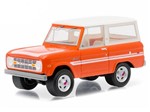 Ford: Bronco Explorer (1976) - Country Roads - Laranja / Branco - 1:64 - Greenlight 180411