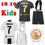 Juventus Futebol Jersey Criancas 18/19 Ronaldo Dybala Bonucci Pjanic 2018 2019 Meninos de Futbol Camisa Uniformes Uniformes Maglia da Calcio