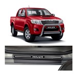 Kit Soleira Toyota Hilux Elegance Premium 2008 a 2015 4 Portas Kit Soleira Toyota Hilux Elegance Premium 2008 a 2016 4 Portas