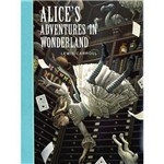 Livro - Alice's Adventures In Wonderland
