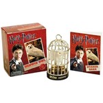 Livro - Harry Potter Hedwig Owl And Sticker Book