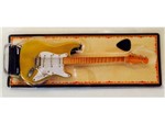 Miniatura de Guitarra Stratocaster - Dourada (Blister) - 1:4 - TudoMini 1410128