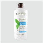 Shampoo Yves Rocher Cuidado Vegetal Suave Todos os Tipos de Cabelo 300ml