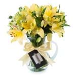Vaso de Vidro com Flores Amarelas